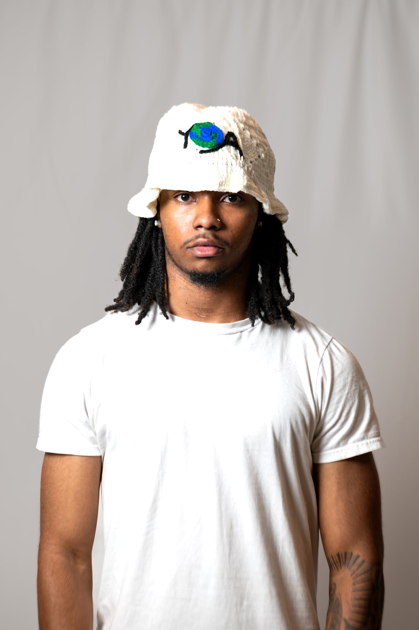 Y🌎A Crocheted Hat - Bahamas (🇧🇸)